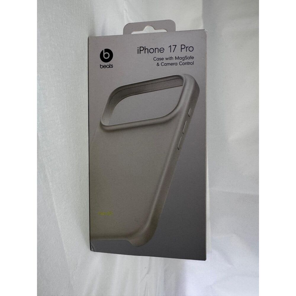 Beats iPhone 17 Pro Case with MagSafe & Camera Control-Lime Stone